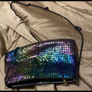 Very small mesh iridescent metallic evening clutch/ bag/ purse w shoulder strap